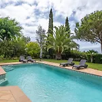 Peaceful And Lovely Retreat With A Pool #1982 * Barão de São Miguel