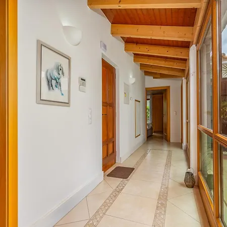 Peaceful And Lovely Retreat With A Pool #1982 Barão de São Miguel