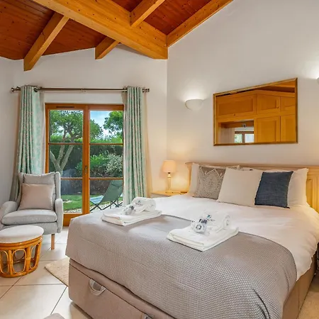 Peaceful And Lovely Retreat With A Pool #1982 Barão de São Miguel