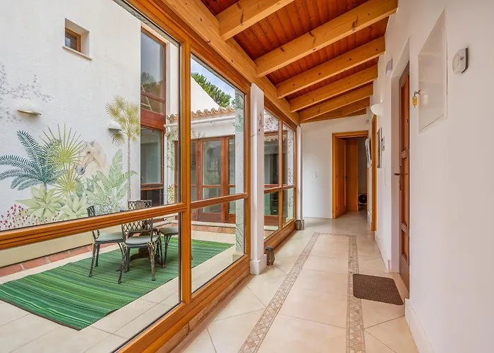 Peaceful And Lovely Retreat With A Pool #1982 Daire